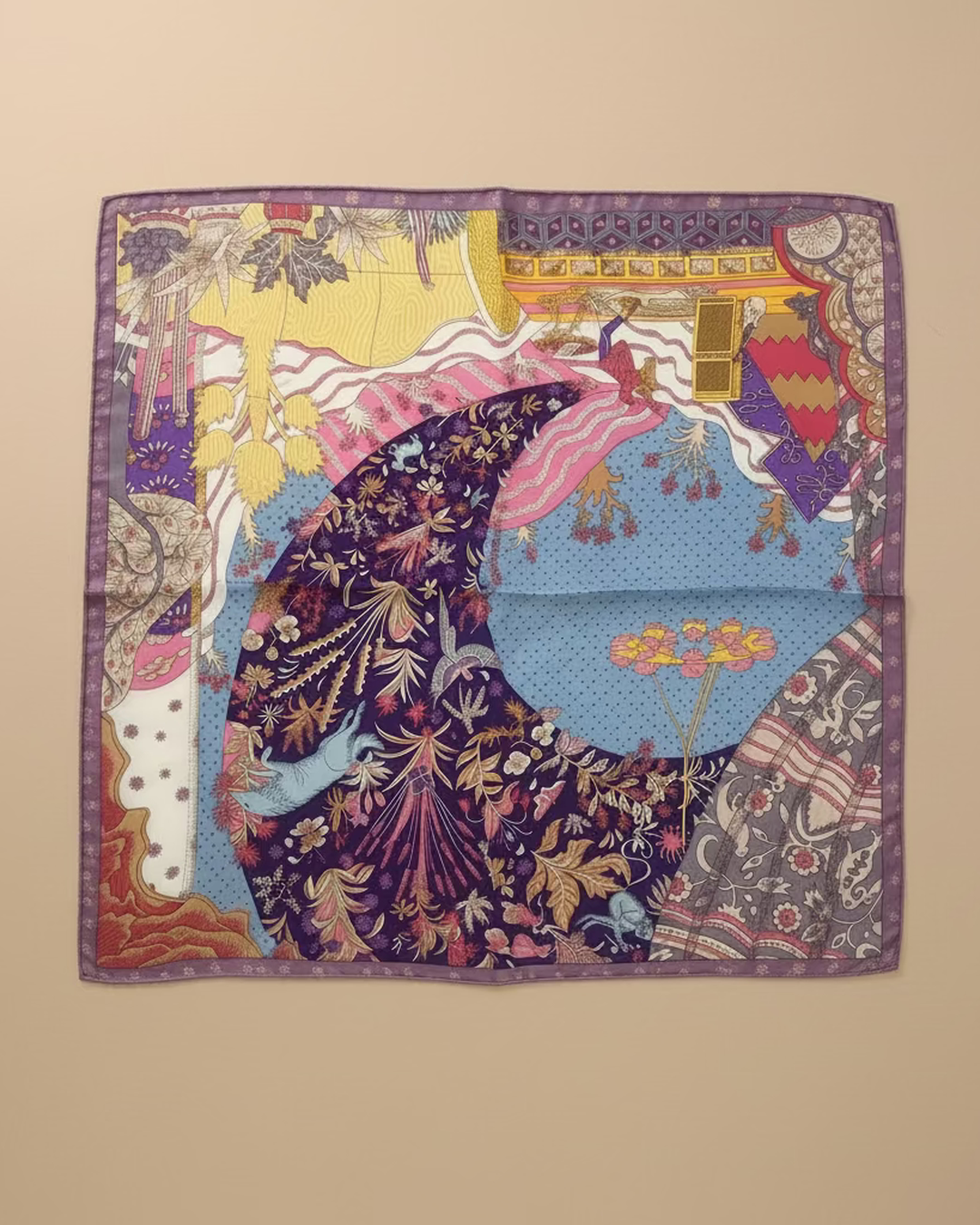 PATCHWORK SCARF | Multicolour Artistic Print 64x64cm