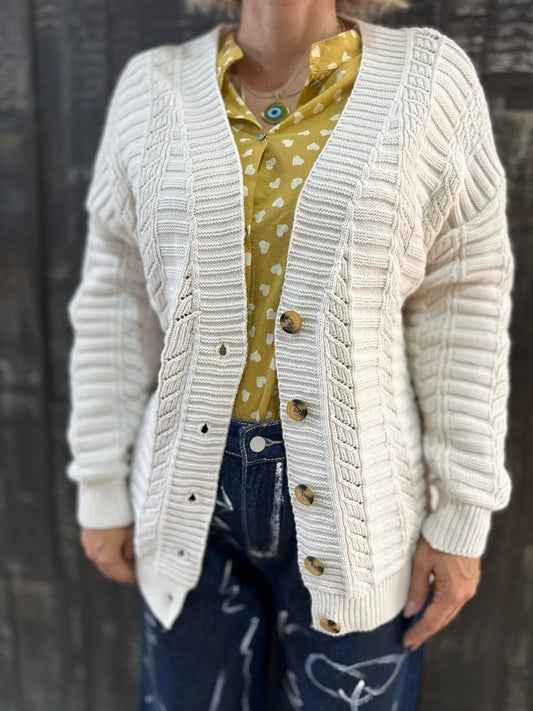 SOFT CREAM CARDIGAN