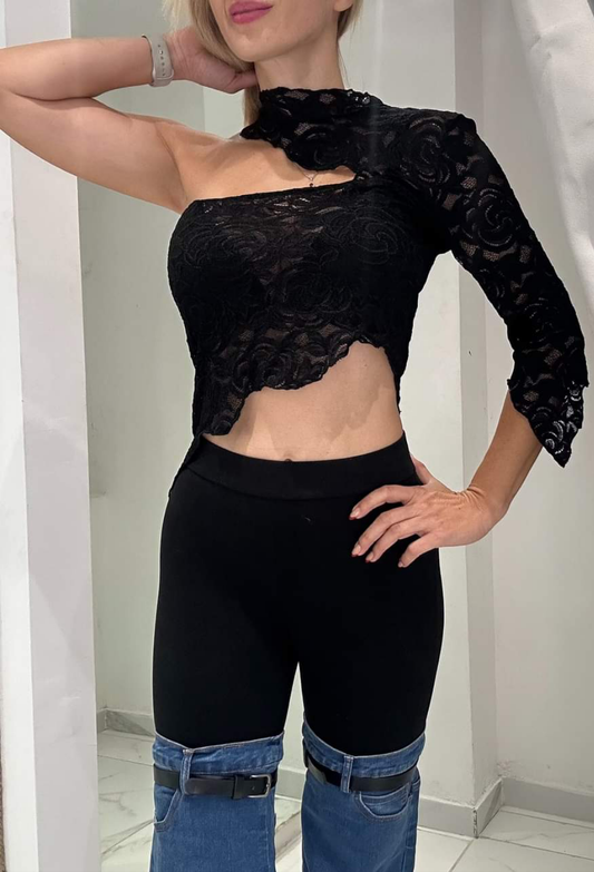 LACE TOP