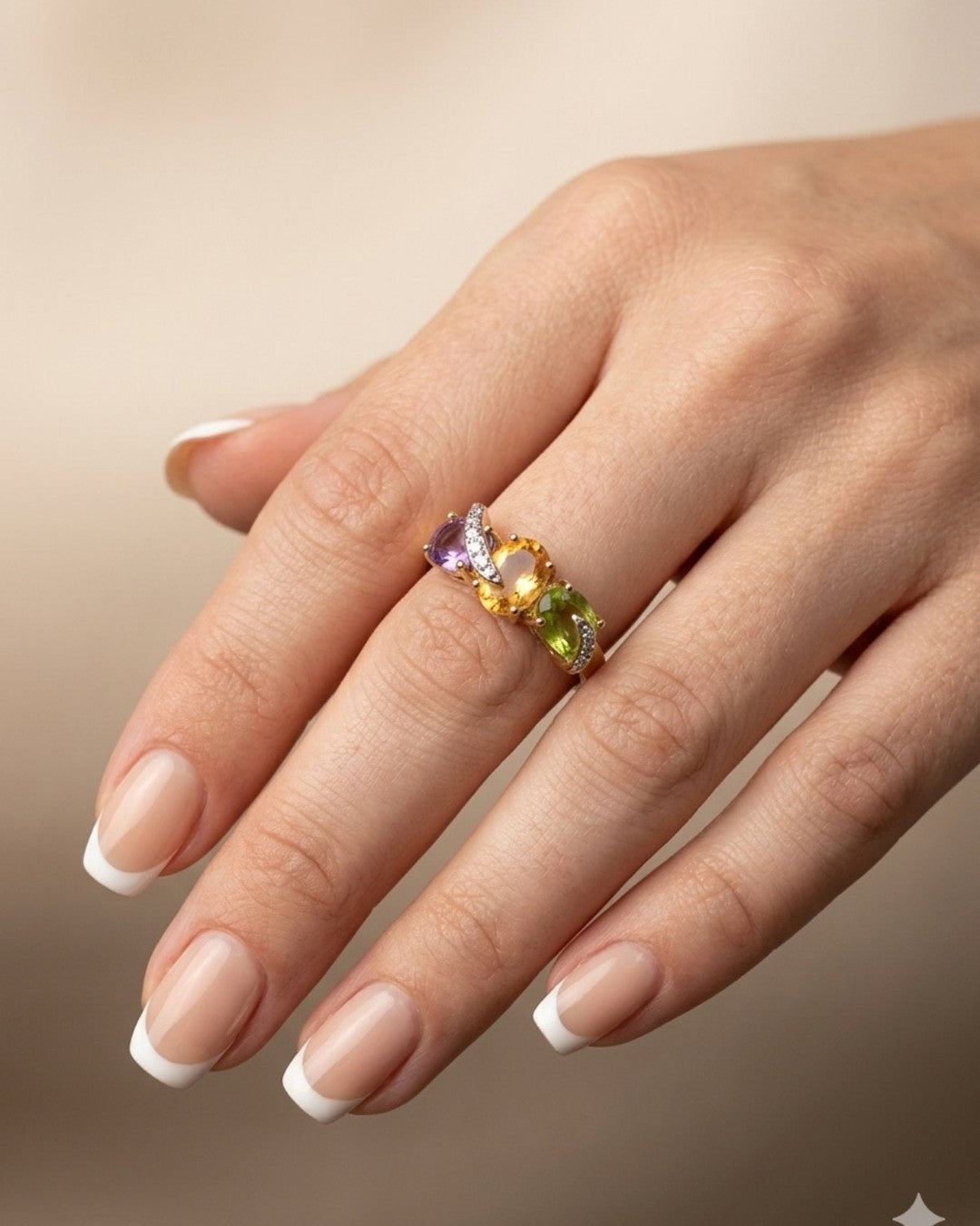 DAZZ RING