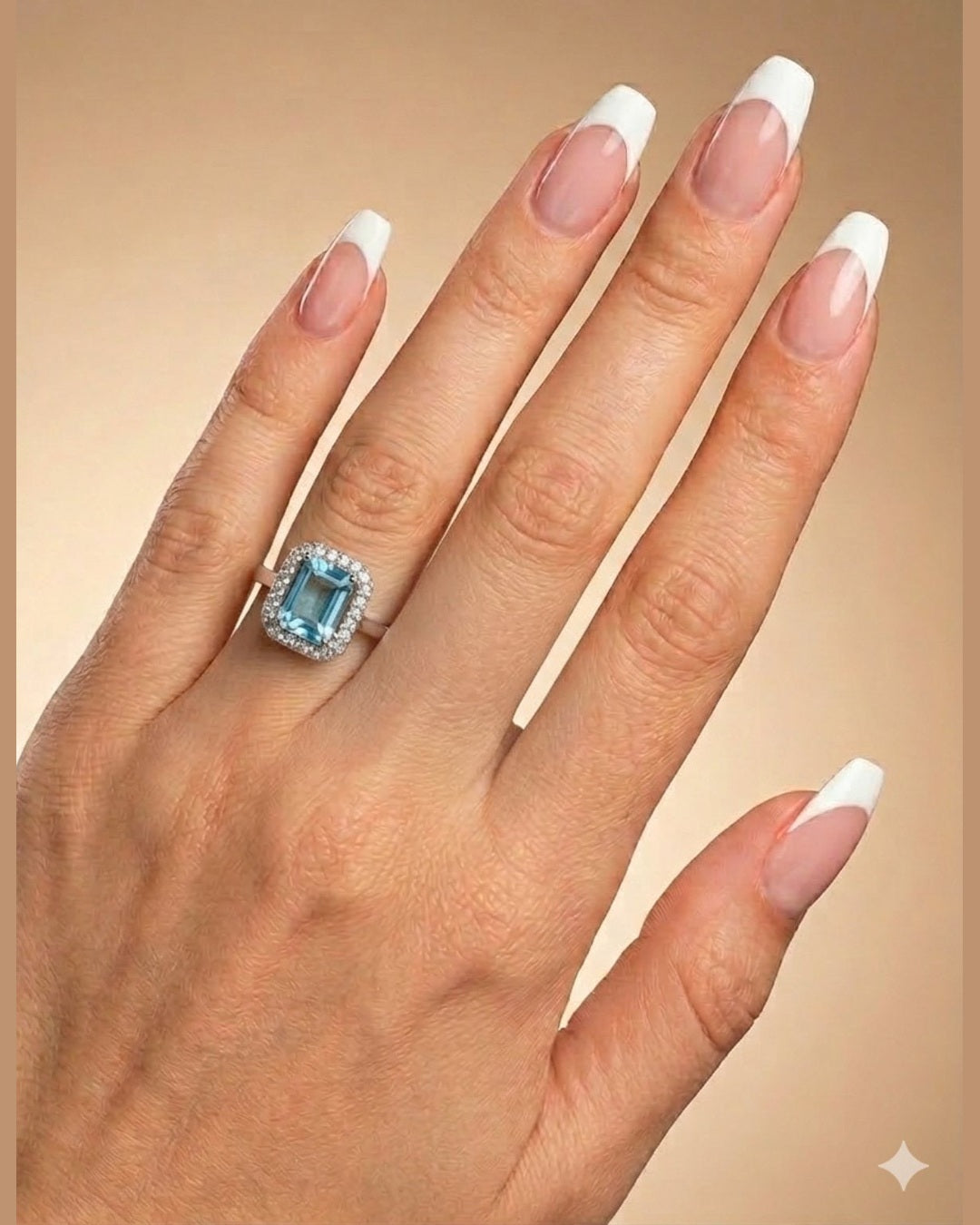 DAZZ RING