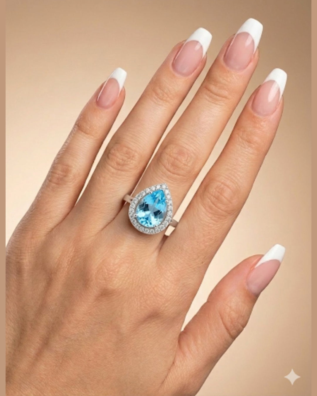 DAZZ RING