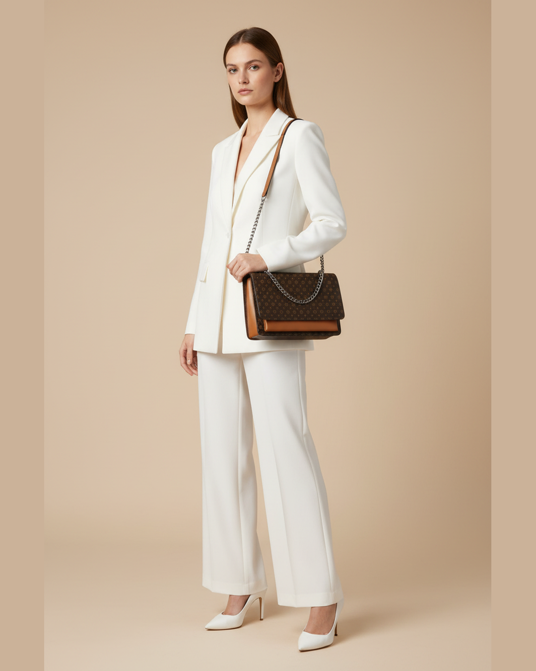 Bag with chain strap on shoulder