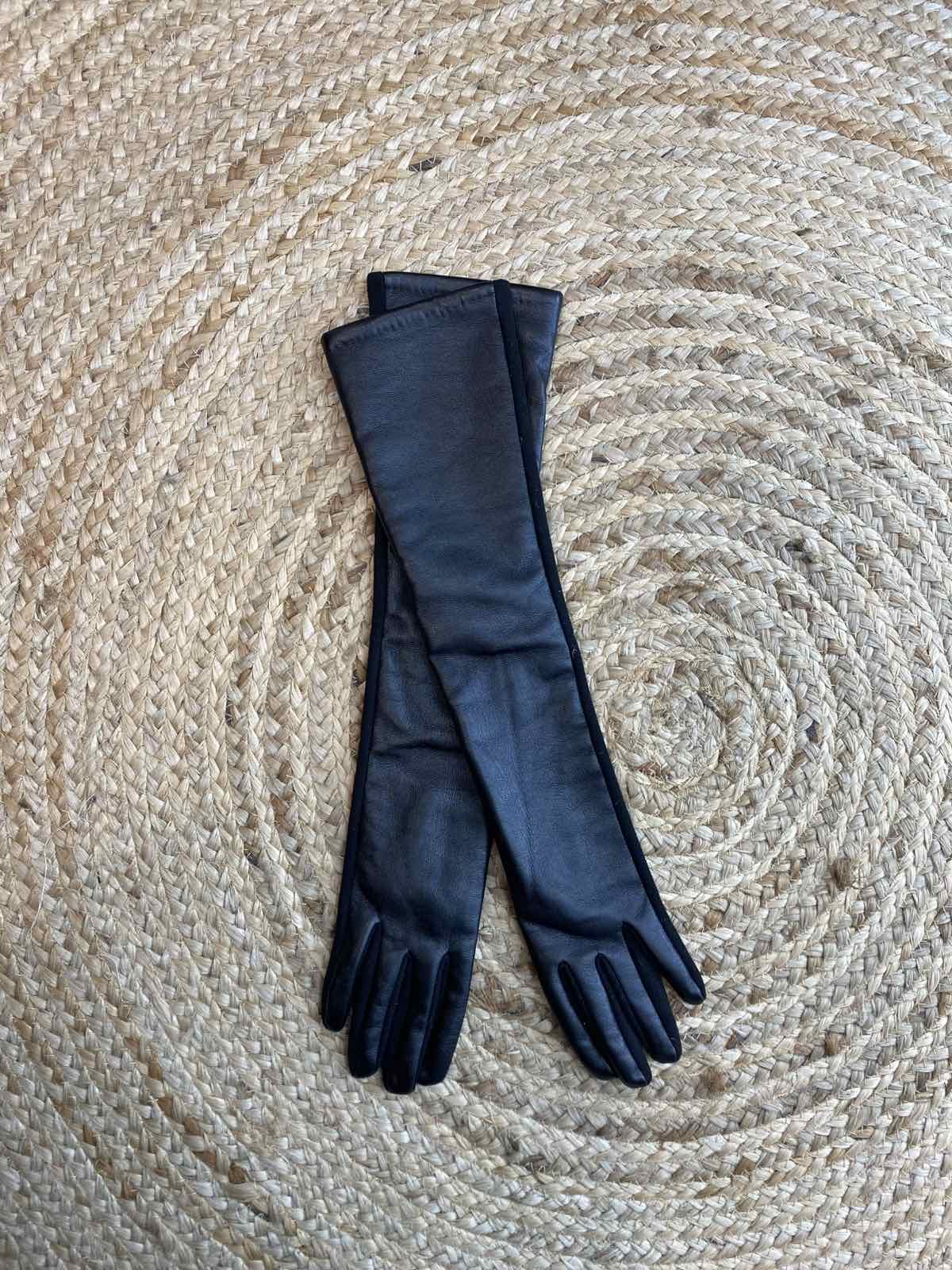LONG GLOVES IN BLACK