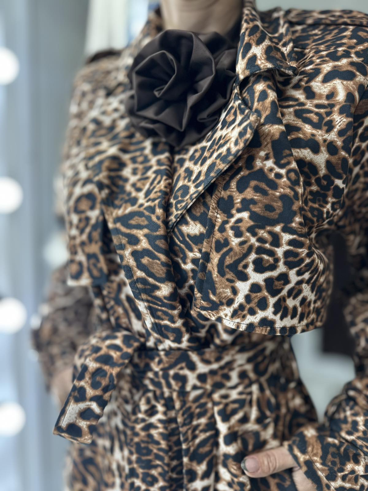 LEO CHIC