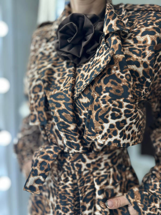LEO CHIC