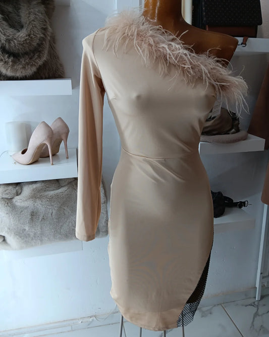 BEIGE DRESS 🪶